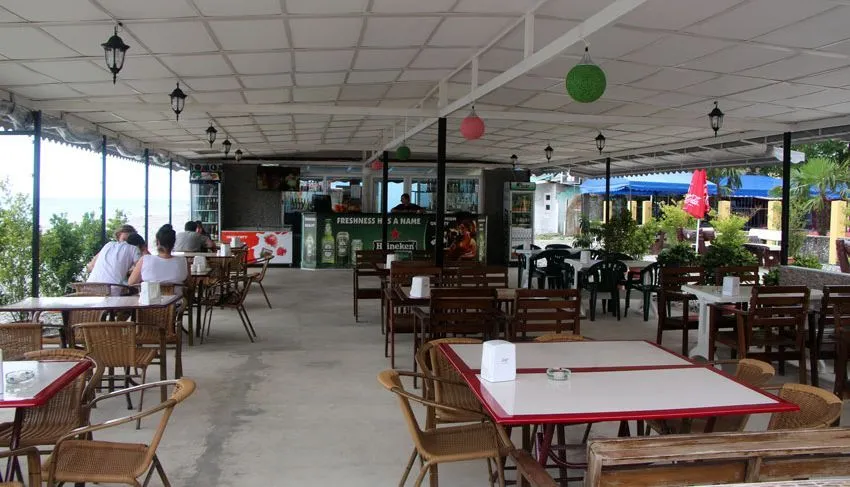 Lazuri Hotel — Photo 4