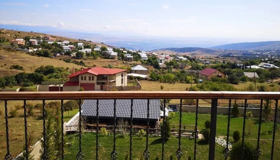 White residence Tsavkisi — ფოტო 47