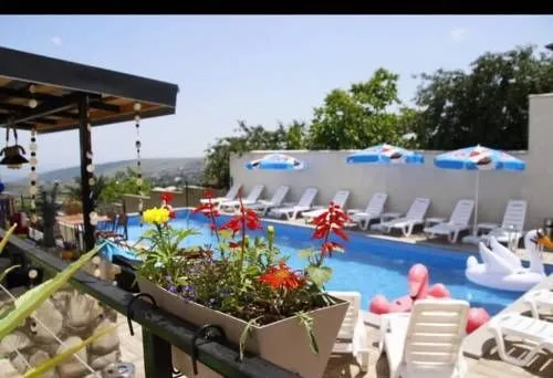 White residence Tsavkisi — ფოტო 19