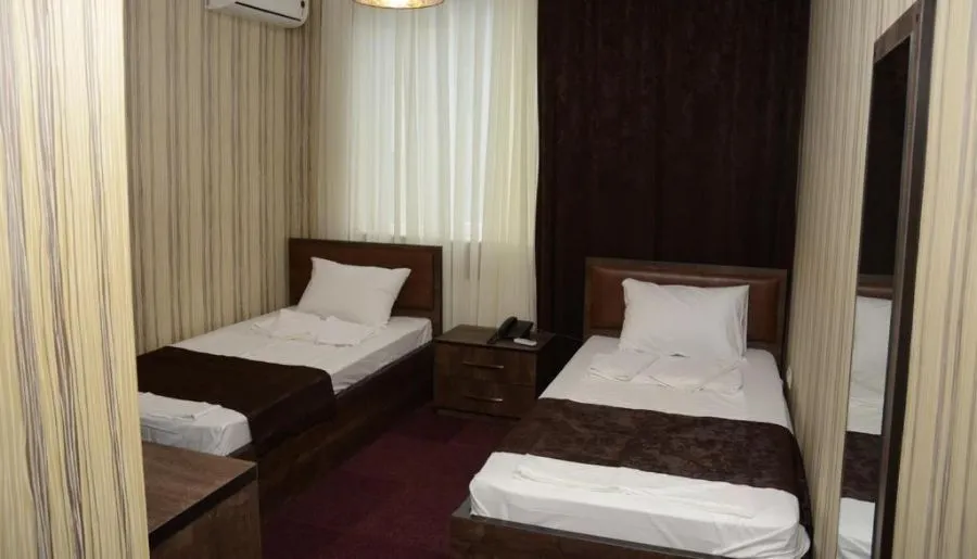 GREEN HOTEL — Photo 41
