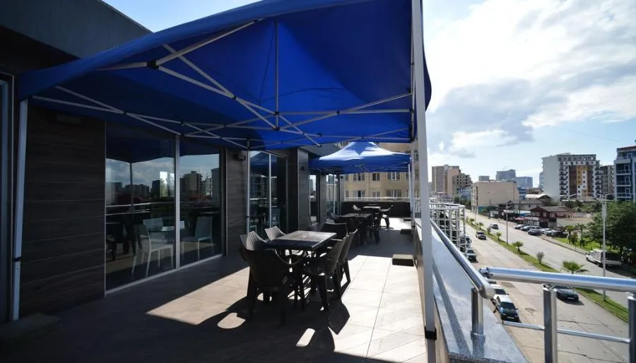 GREEN HOTEL — Photo 11