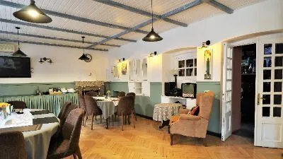 Cabinet Boutique Hotel — Photo 33