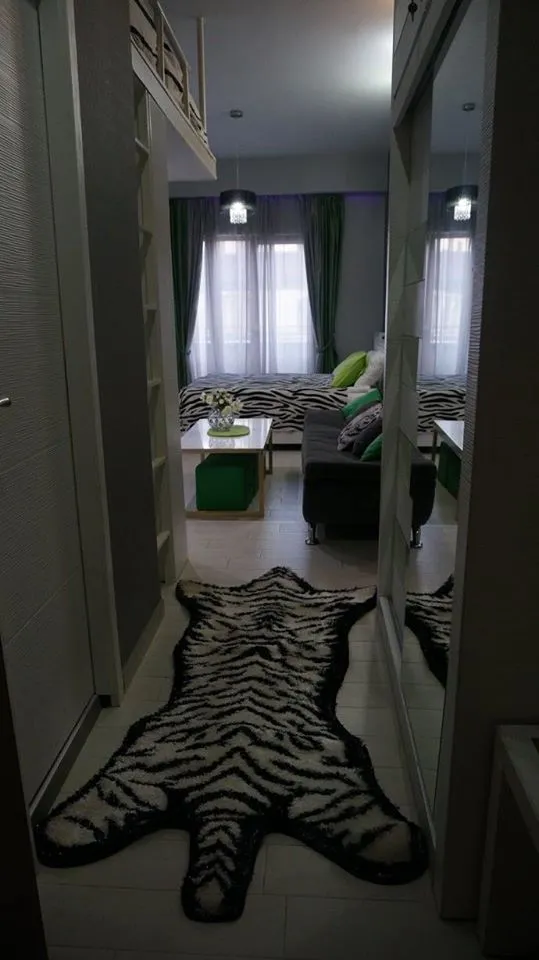 White tiger in new Gudauri II — Photo 27