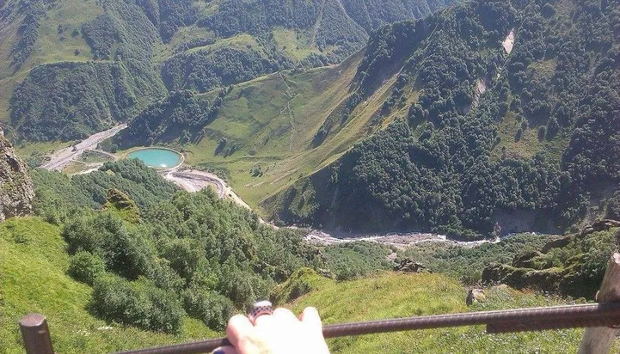 White tiger in new Gudauri II — Photo 8