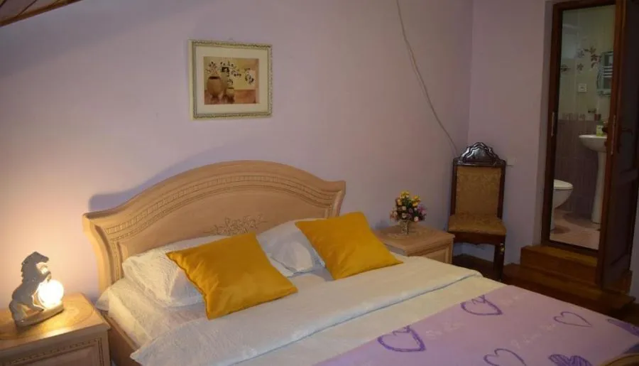 Guesthouse Lago & Wine Cellar — Photo 51