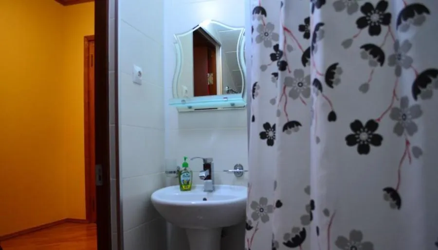 Guesthouse Lago & Wine Cellar — Photo 62