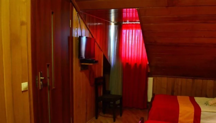 Guesthouse Lago & Wine Cellar — Photo 63