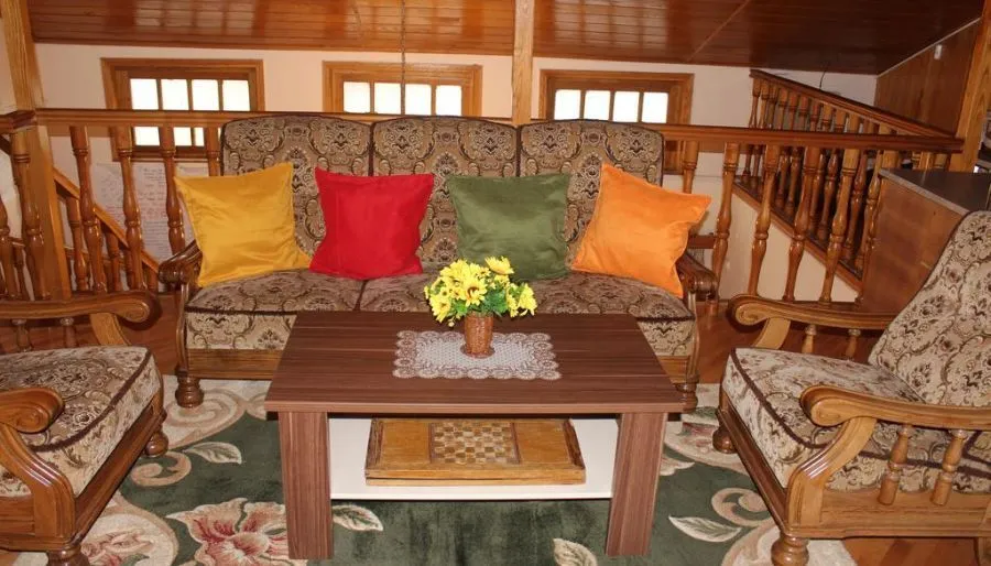 Guesthouse Lago & Wine Cellar — Photo 4