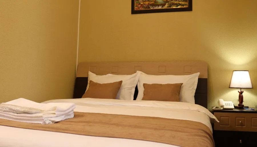 SISNO HOTEL — Photo 34