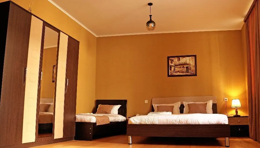 SISNO HOTEL — Photo 51