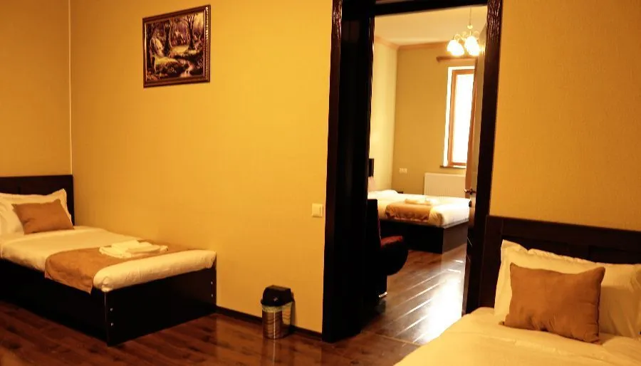 SISNO HOTEL — Photo 41