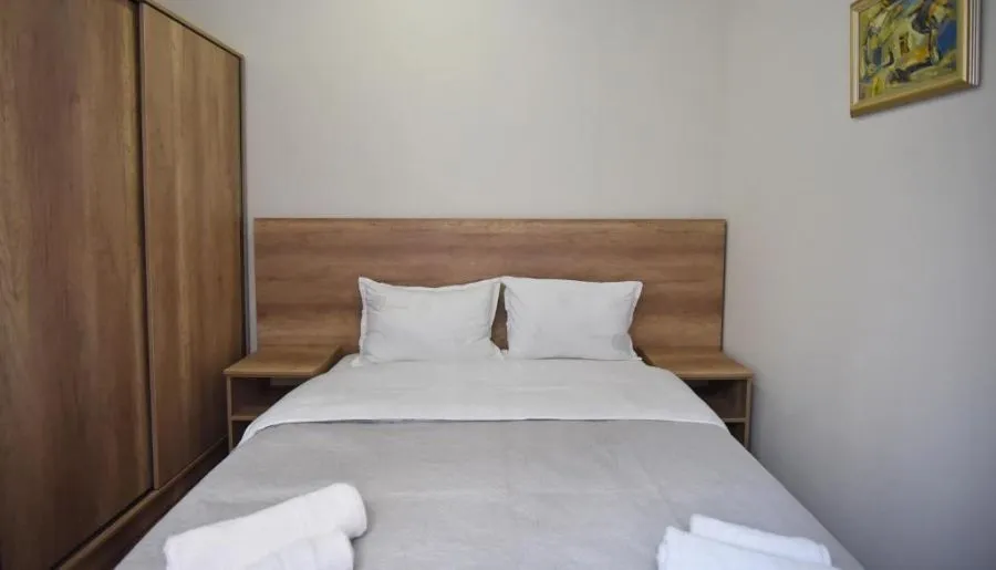 Guesthouse Radiani 14 — Photo 36