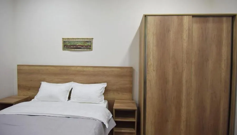 Guesthouse Radiani 14 — Photo 40