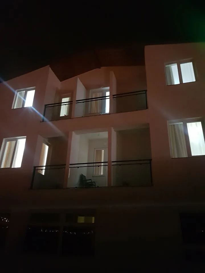 Tbilisi Sea Terrace — ფოტო 16