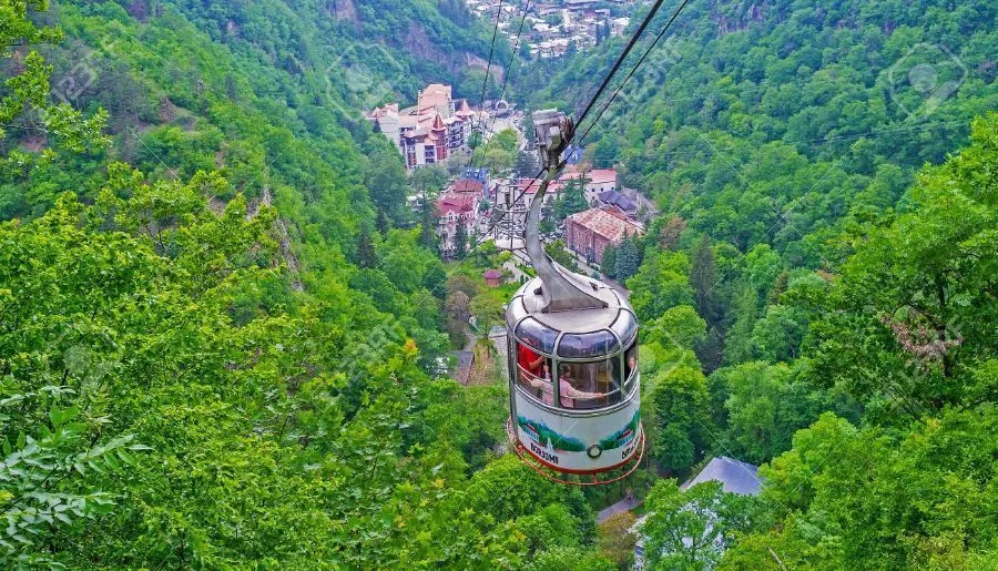 Apartment near the museum in Borjomi — Photo 2