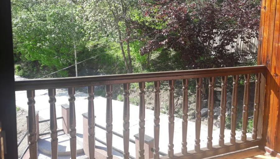 Cottage in Likani — Photo 9