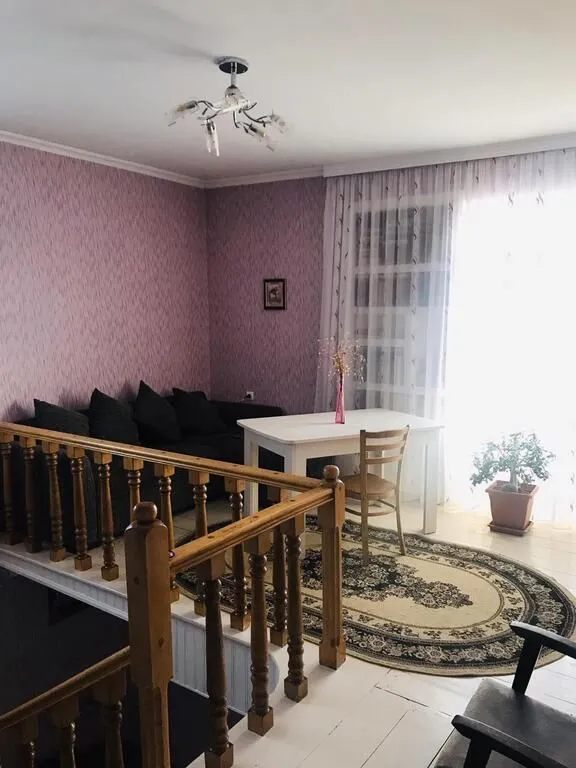 თბილი სახლი — ფოტო 15