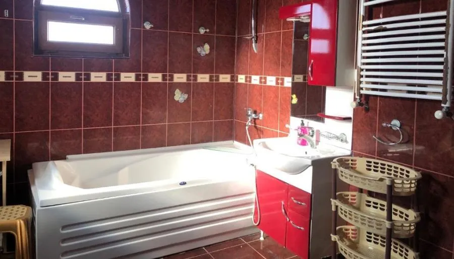 Laguna Villa with Sauna, Pool, Billiards & Garden at Bazaleti Lake — ფოტო 28