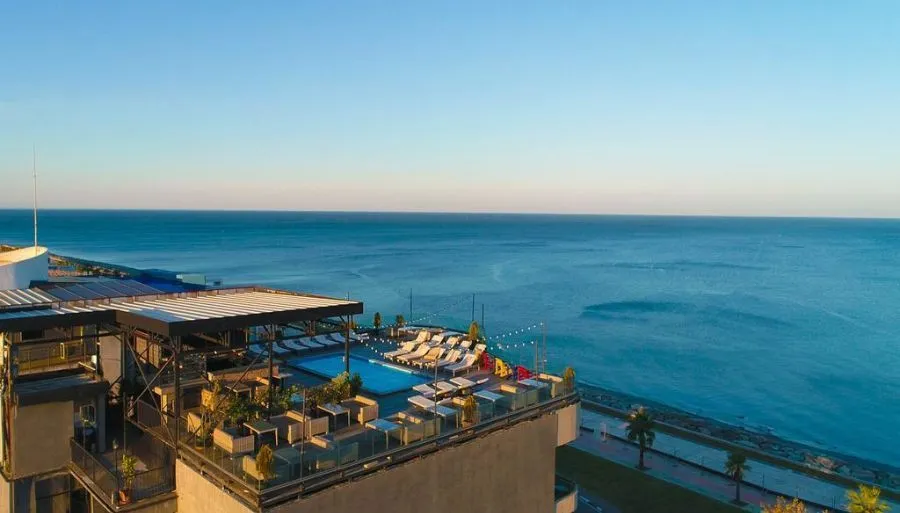 ROOFTOP POOL HOTEL BATUMI — Photo 11