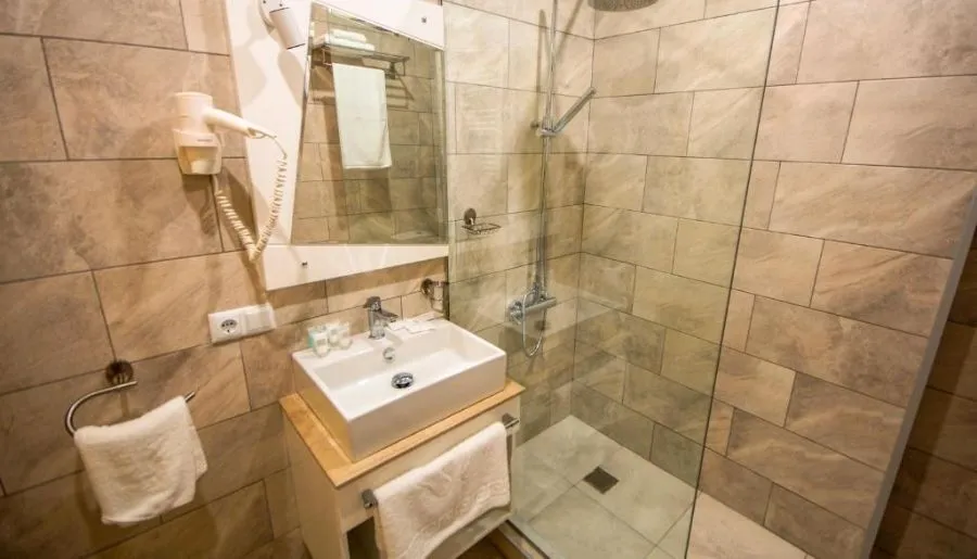 Hotel Montana — Photo 25