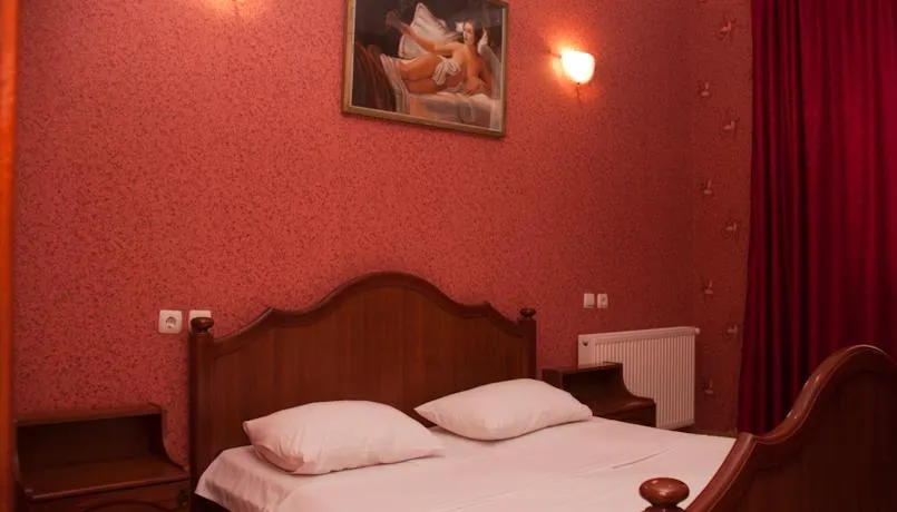 Aleksandria Hotel — Photo 34