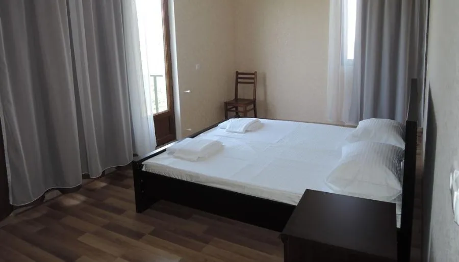 Shaloshvili's Cellar Hotel — Photo 43