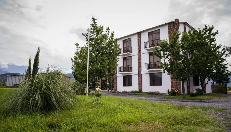 Shaloshvili's Cellar Hotel — Photo 30