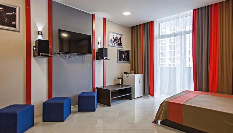 Rock Hotel First Line — Photo 45