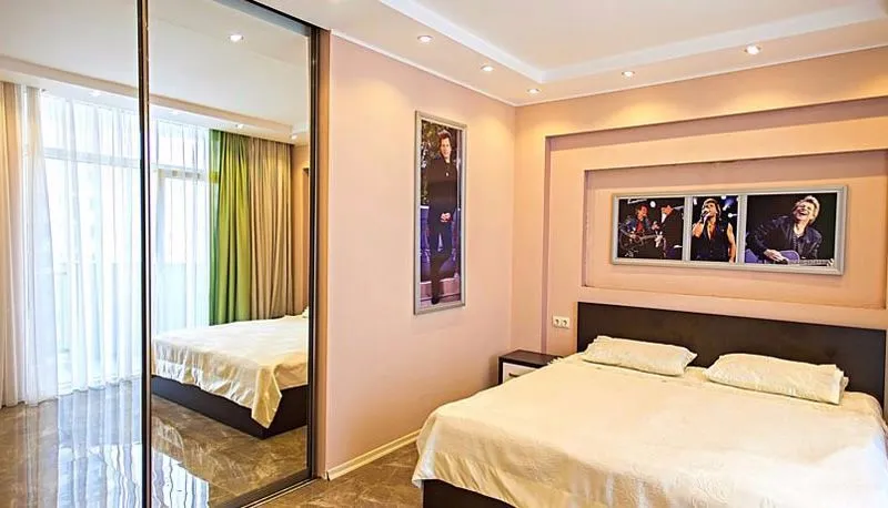 Rock Hotel First Line — Photo 24