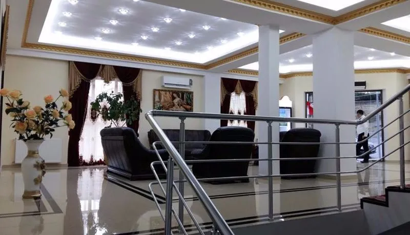 გრანდ პალასი — ფოტო 16