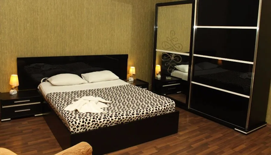 Majestic Hotel Tbilisi — Photo 13