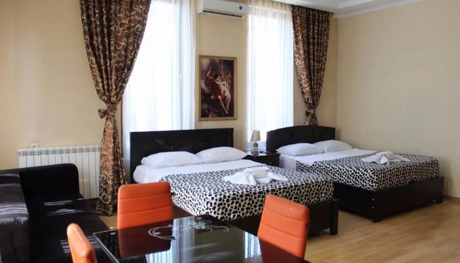 Majestic Hotel Tbilisi — Photo 17