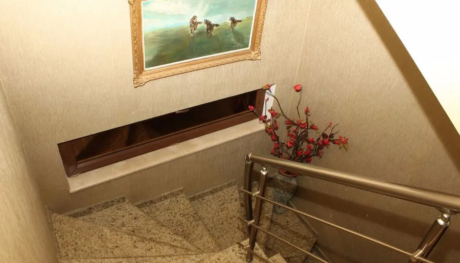 Majestic Hotel Tbilisi — Photo 7