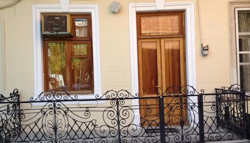 აპარტამენტი აღმაშენებელზე — ფოტო 8