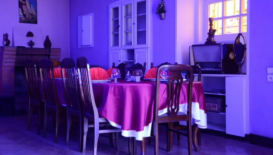 Victoria Royal Hotel — Photo 1