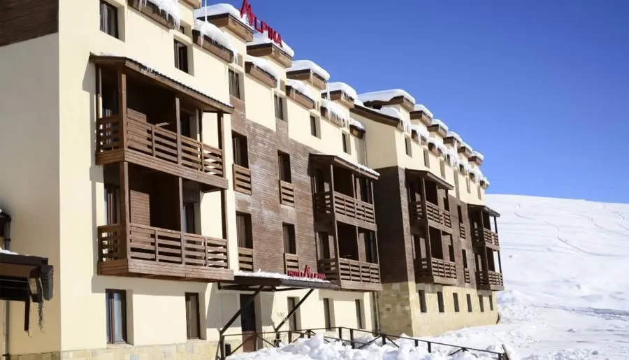 Hotel Alpina — Photo 2