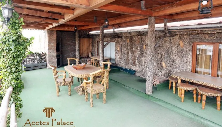 Aeetes Palace — Photo 1