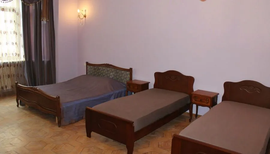 Batumi sun hostel — Photo 39