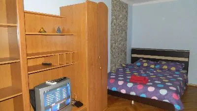 Apartment on Bakhtrioni — Photo 2