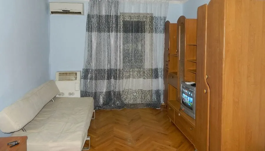 Apartment on Bakhtrioni — Photo 4