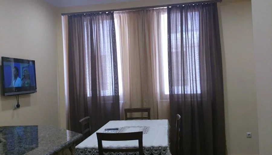Batumi, Elite Home, Apt B6 — Photo 11