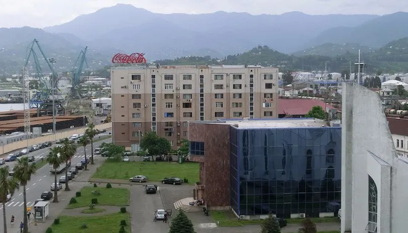 Batumi Apt Gogebashvili 74 — Photo 1