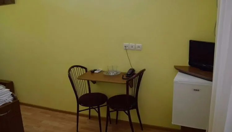 ტირიფიჰოლიდეი — ფოტო 51