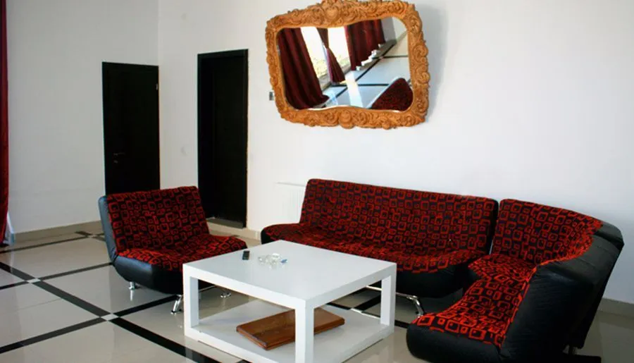 Grand Hotel — Photo 12