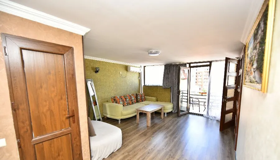 Hotel Paliashvili — Photo 62