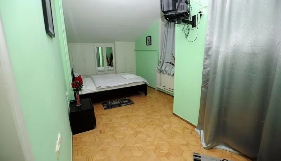 Elite Lux Hotel — Photo 33