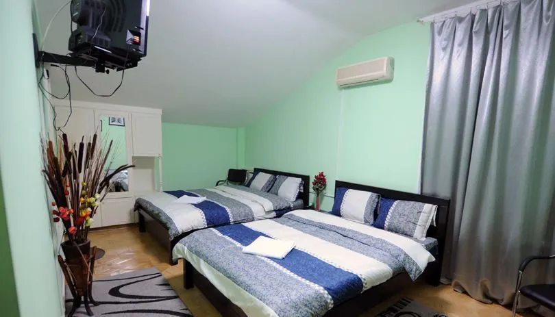 Elite Lux Hotel — Photo 18