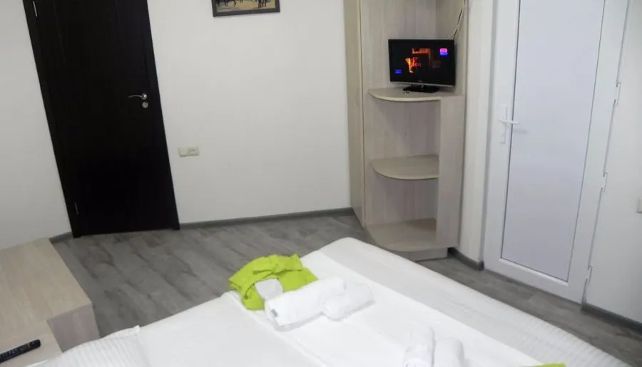Hotel Leon — Photo 35