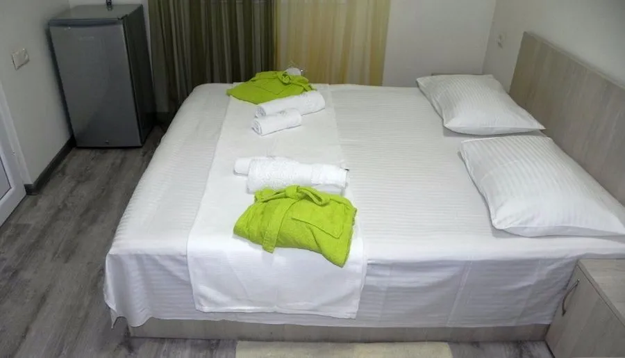Hotel Leon — Photo 34