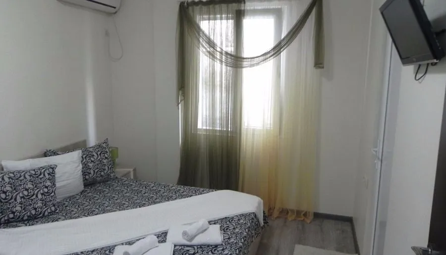 Hotel Leon — Photo 42